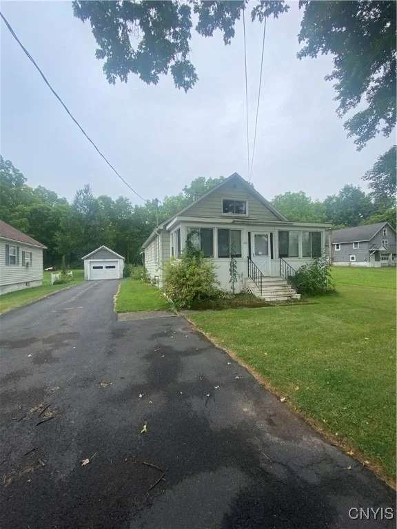 Unit for sale at 1370 Glenwood Avenue, Oneida, NY 13421