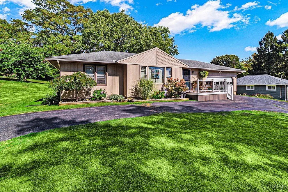 Unit for sale at 6288 Glass Factory Road, Marcy, NY 13403