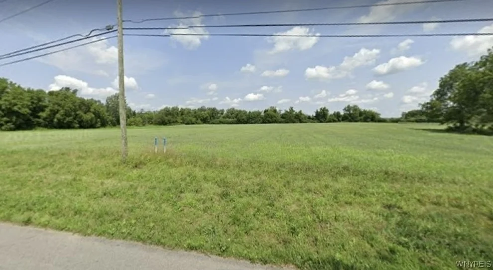 Unit for sale at 10880 Miland Road, Clarence, NY 14032