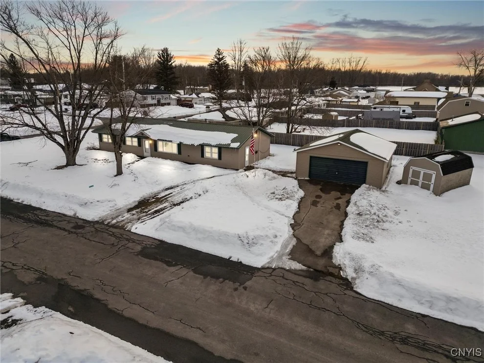 Unit for sale at 7857 Gull Lane, Cicero, NY 13030