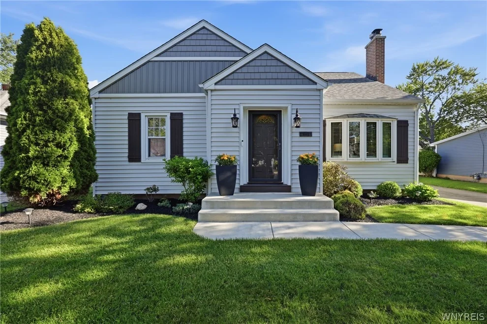 Unit for sale at 88 Cleveland Drive, Tonawanda, NY 14223