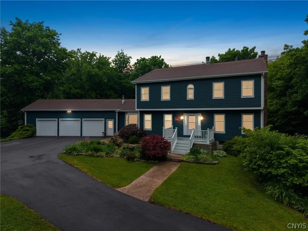 Unit for sale at 8827 Salt Springs Road, Manlius, NY 13037
