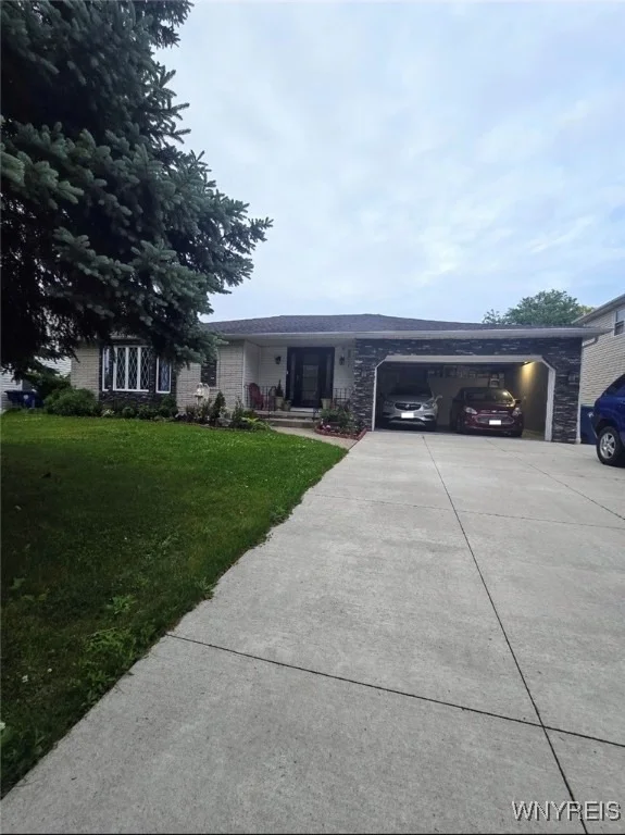 Unit for sale at 207 Shetland Drive, Amherst, NY 14221