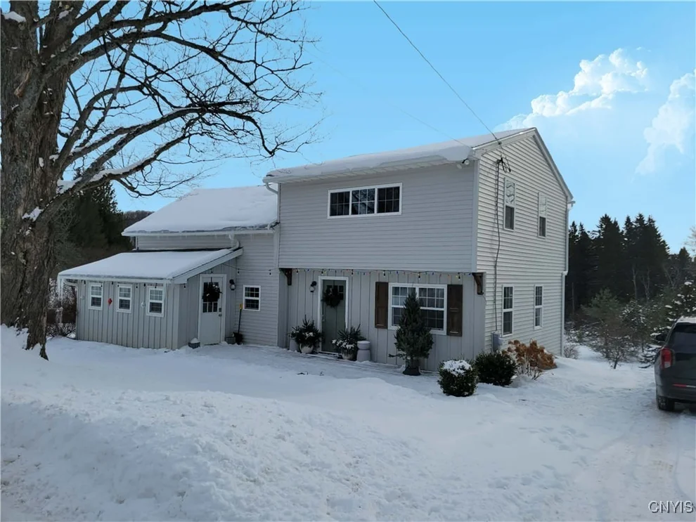 Unit for sale at 3768 Sanderson Road, Nelson, NY 13061