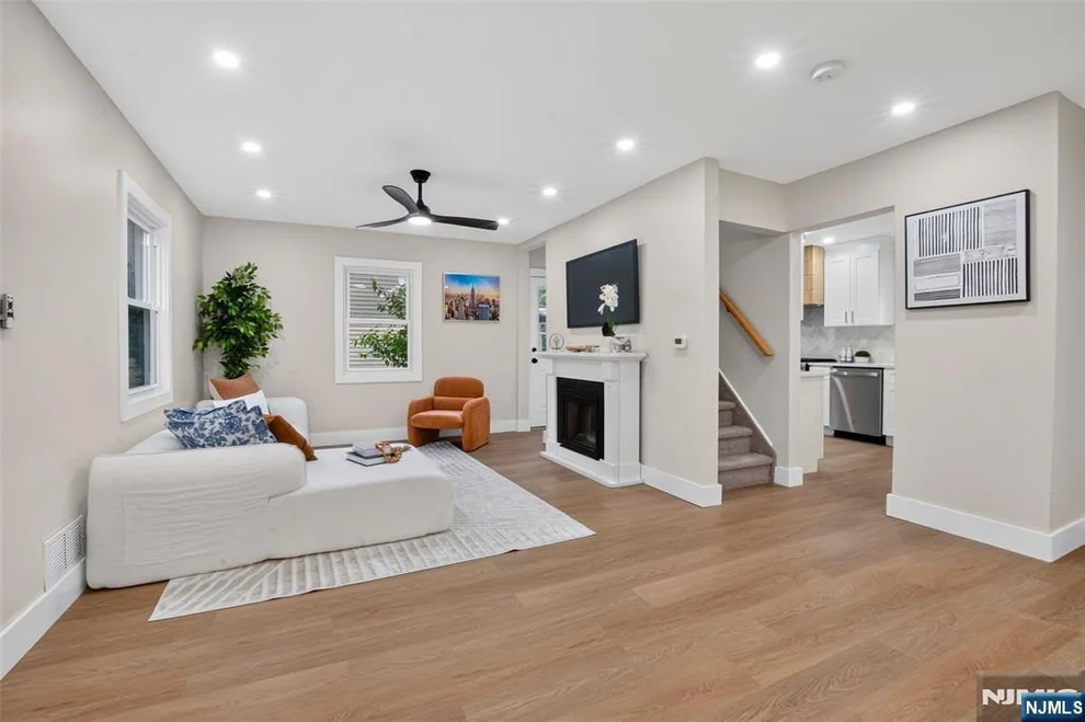 Unit for sale at 133 Phelps, Bergenfield, NJ 07621