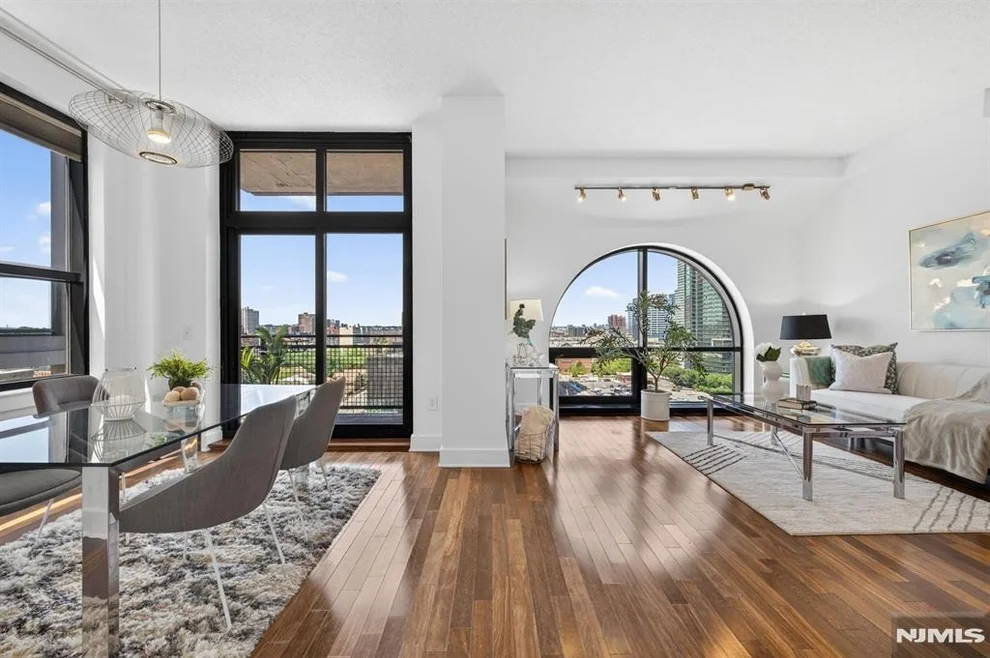 Unit for sale at 159 2nd, Jersey City, NJ 07302