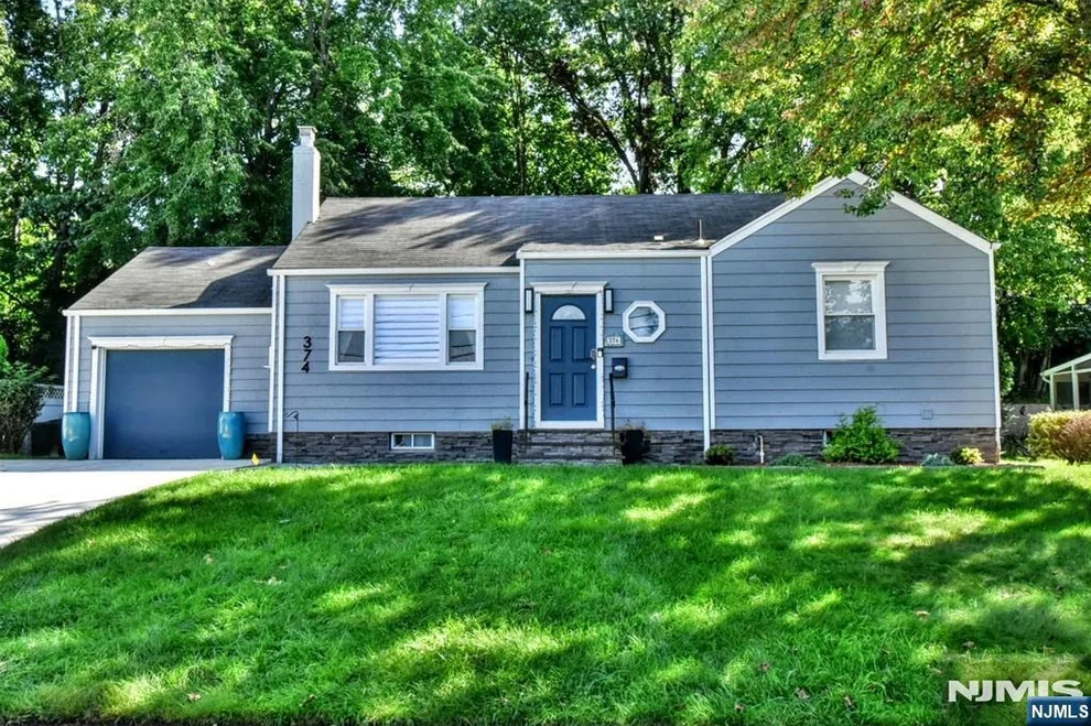 Unit for sale at 374 Leonard, New Milford, NJ 07646