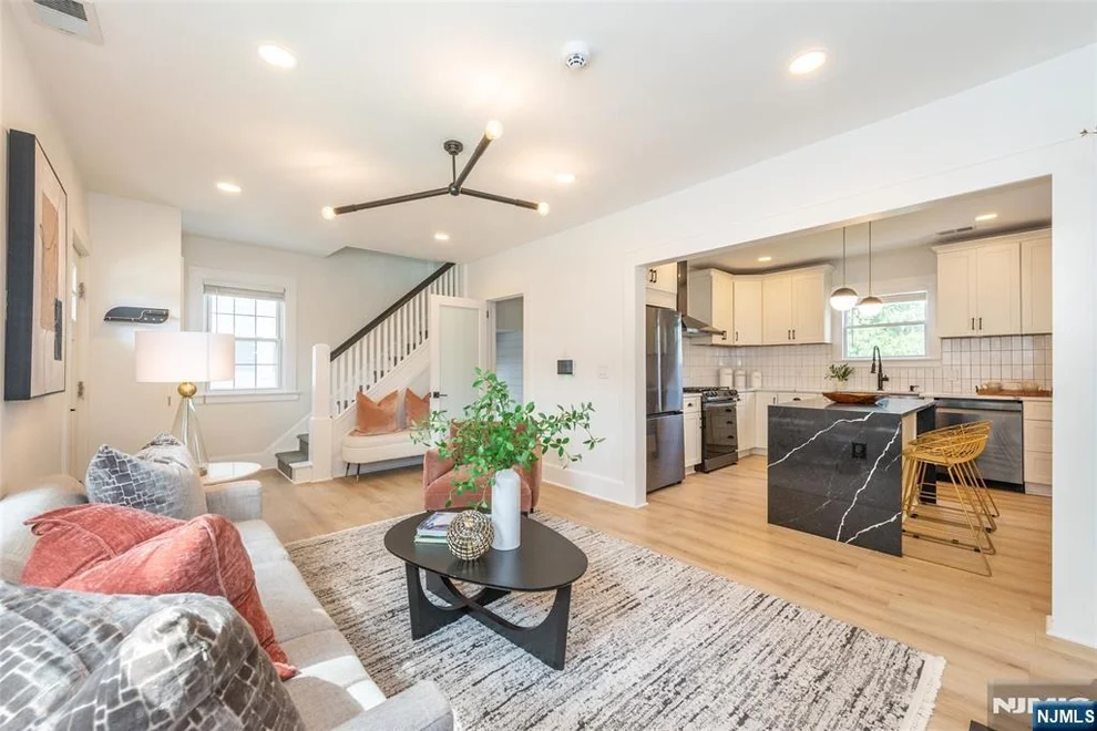 Unit for sale at 33 Waverly, Bloomfield, NJ 07003