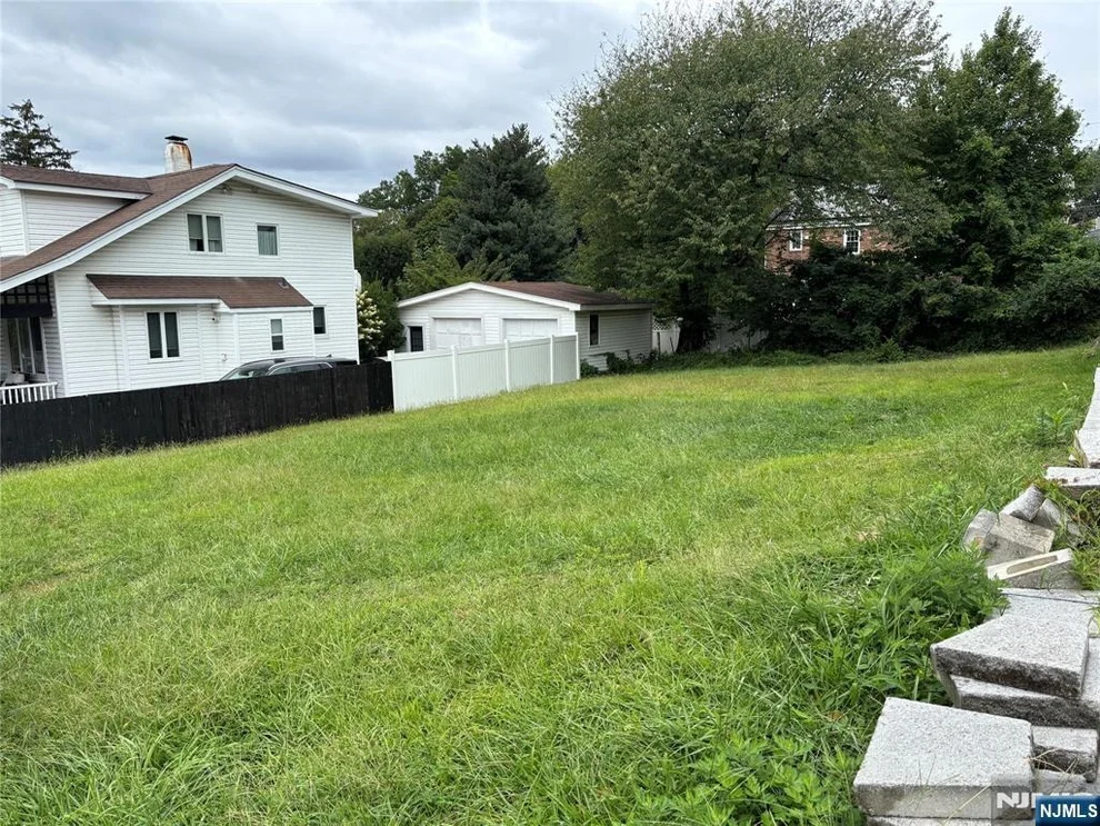 Unit for sale at 485 Westview, Fort Lee, NJ 07024
