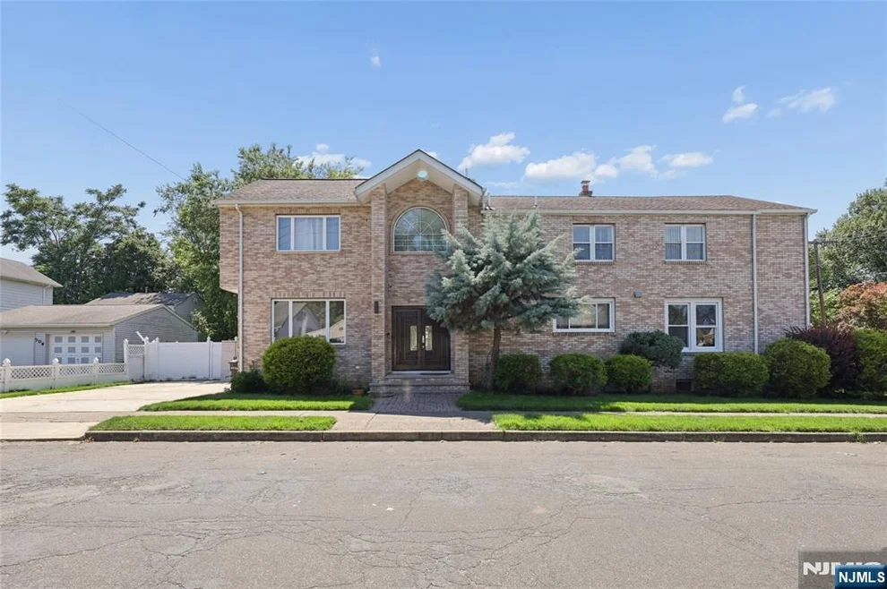 Unit for sale at 4-16 Bellair, Fair Lawn, NJ 07410