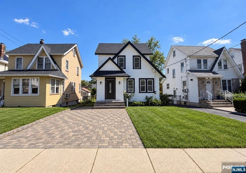 Unit for sale at 693 Chestnut, Teaneck, NJ 07666