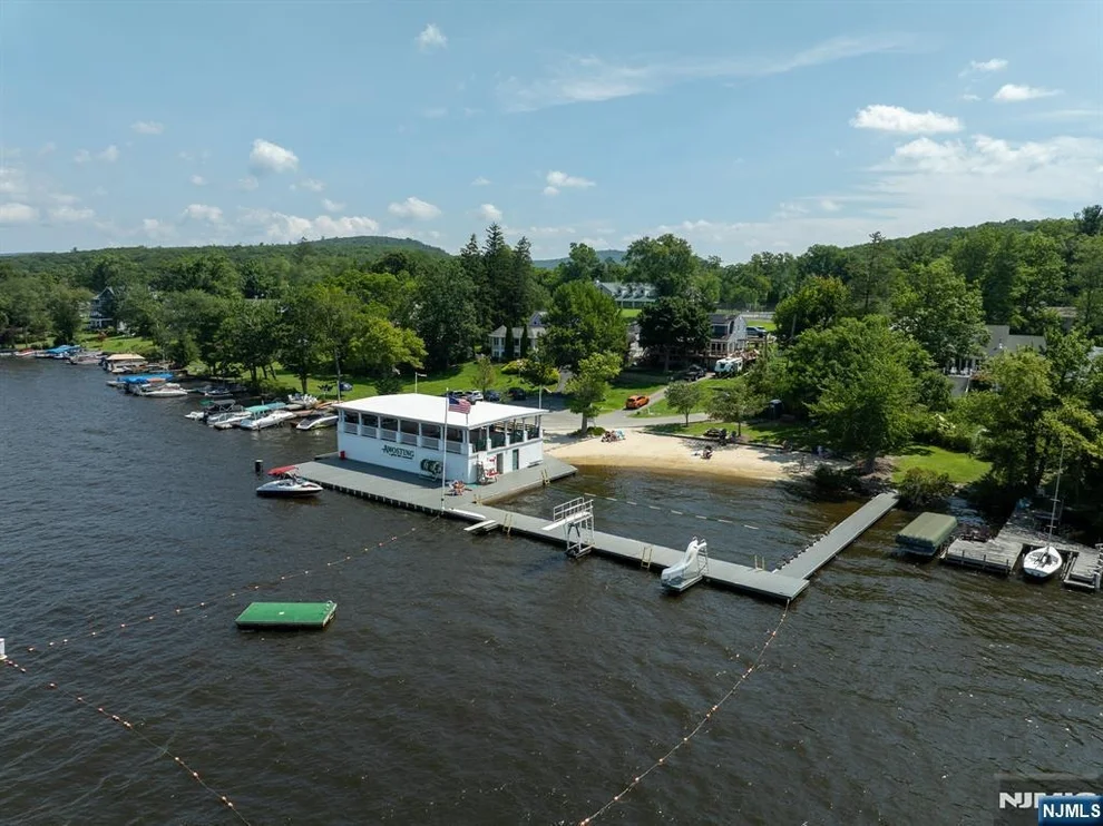 Unit for sale at 175 Long Pond, West Milford, NJ 07421