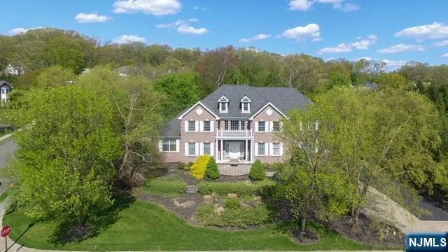 Unit for sale at 3 Bayberry, North Haledon, NJ 07508