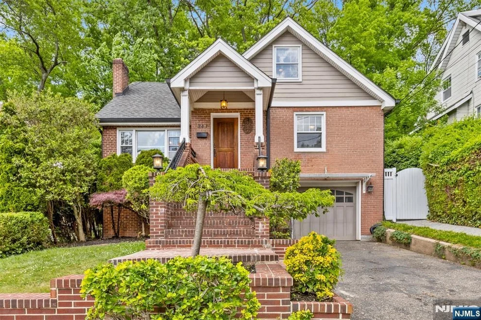 Unit for sale at 243 Van Nostrand, Englewood, NJ 07631