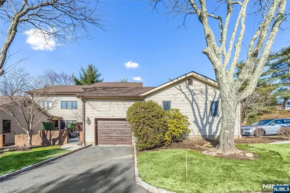 Unit for sale at 89 Fisher, Mahwah, NJ 07430