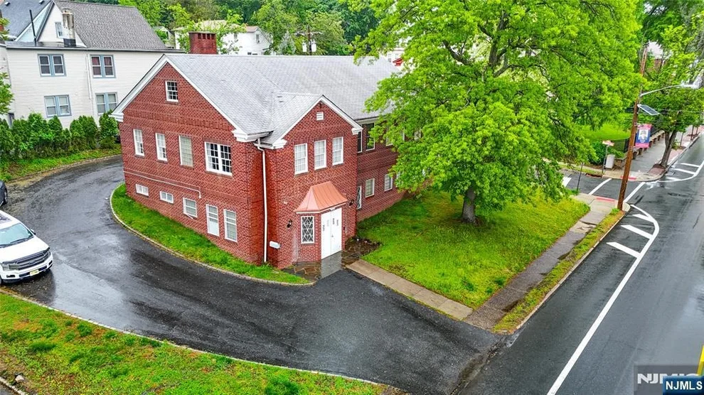 Unit for sale at 222 Main, West Orange, NJ 07052