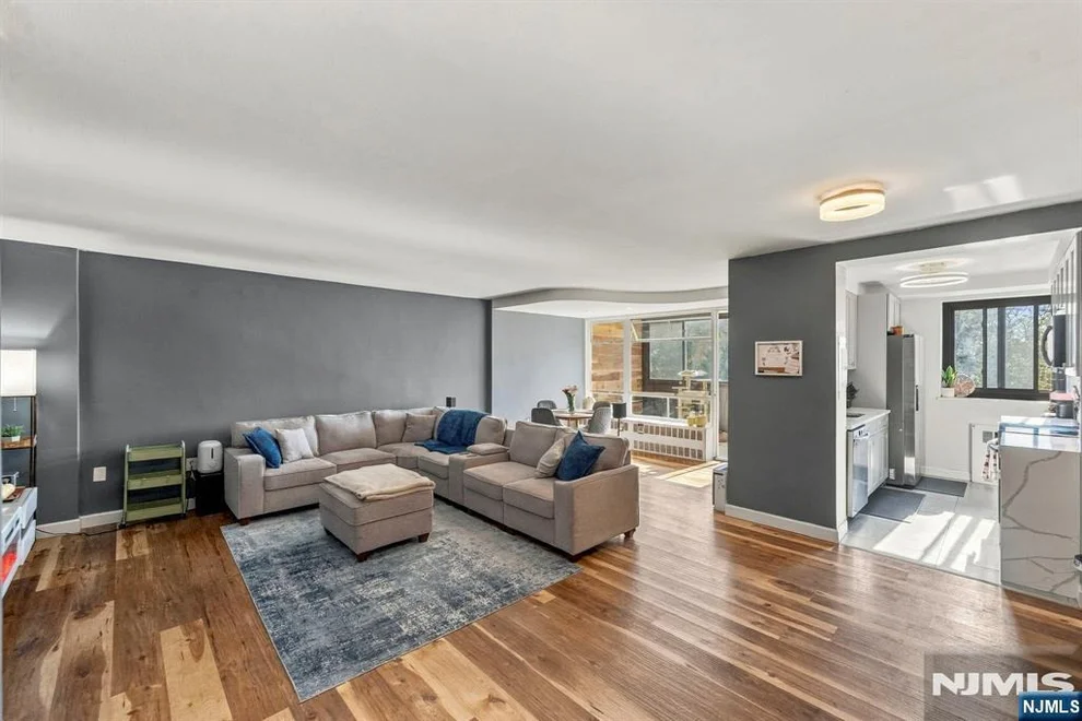 90 Prospect Avenue