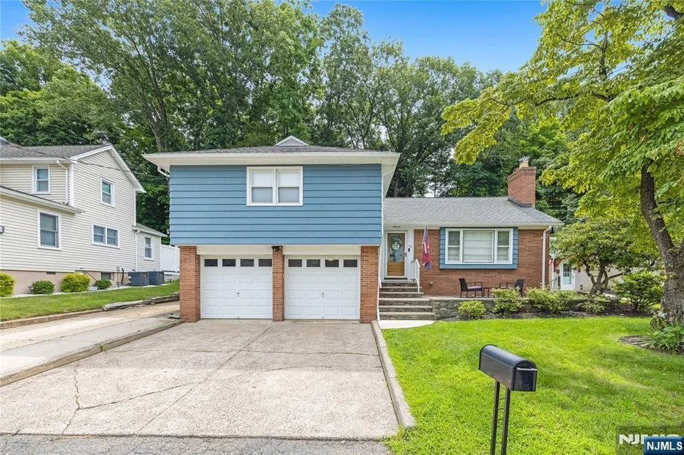 Unit for sale at 13 15 East, Wanaque, NJ 07465