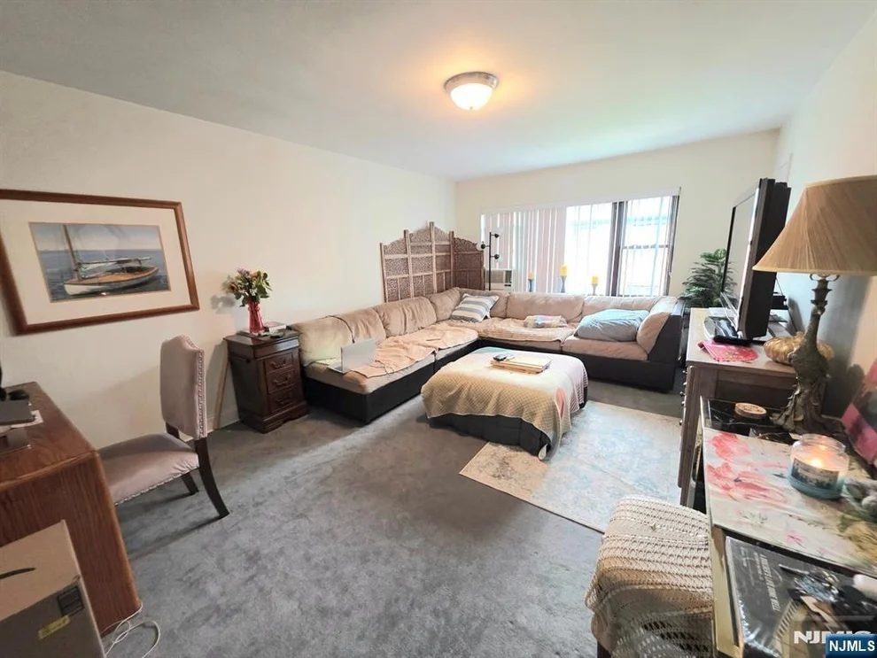 Unit for sale at 2165D N Central, Fort Lee, NJ 07024