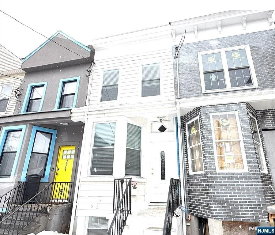 Unit for sale at 273 Forrest, Jersey City, NJ 07304
