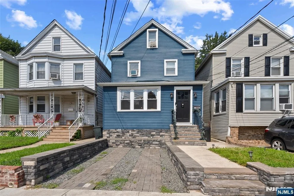 Unit for sale at 93 27th, Bayonne, NJ 07002