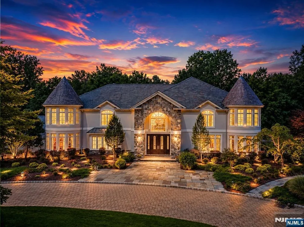 Unit for sale at 38 Bridle, Saddle River, NJ 07458