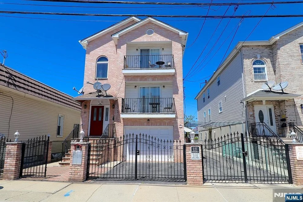 Unit for sale at 15 Garibaldi, Newark, NJ 07114