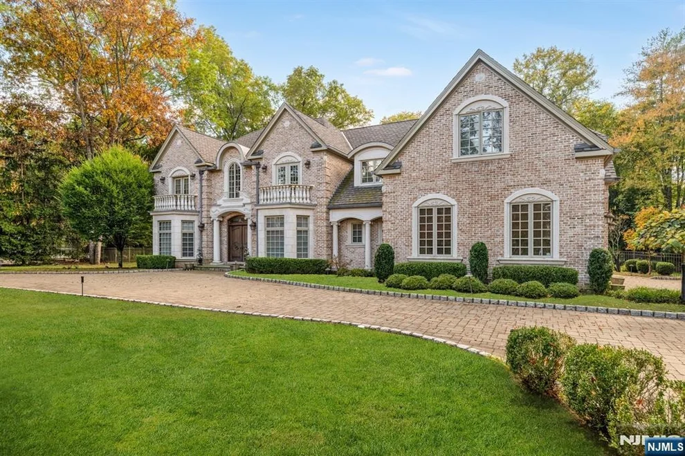 Unit for sale at 46 Partridge, Upper Saddle River, NJ 07458