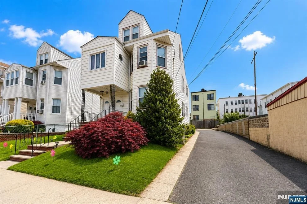 Unit for sale at 162 Highland, Kearny, NJ 07032
