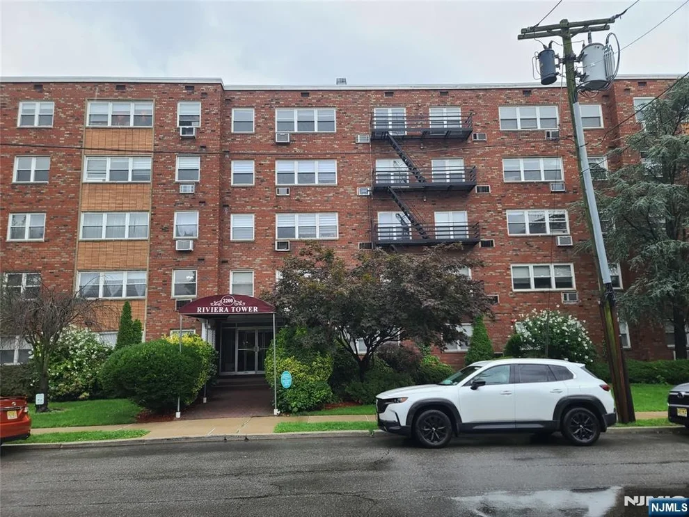 Unit for sale at 2200 Center, Fort Lee, NJ 07024