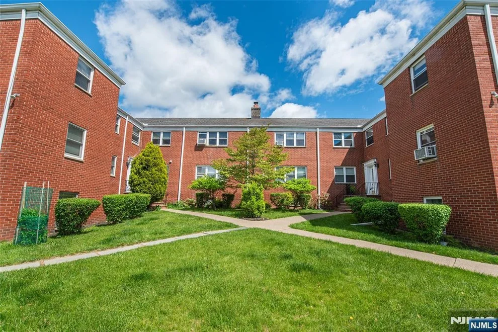Unit for sale at 284 Claremont, Verona, NJ 07044