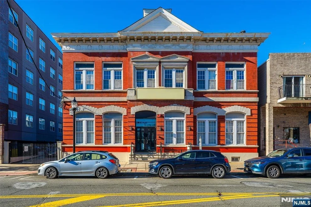 Unit for sale at 4407-4411 Park, Union City, NJ 07087