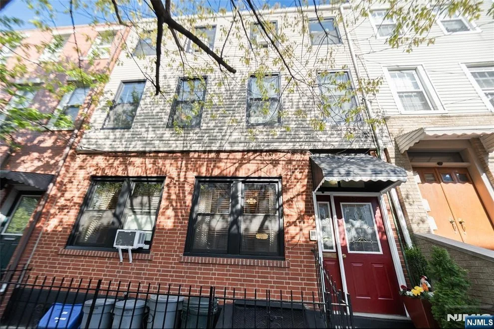 Unit for sale at 226 Brunswick, Jersey City, NJ 07302