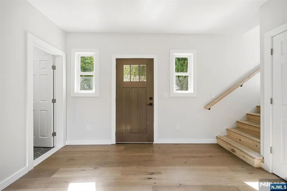 Unit for sale at 16 Yearling, West Milford, NJ 07421