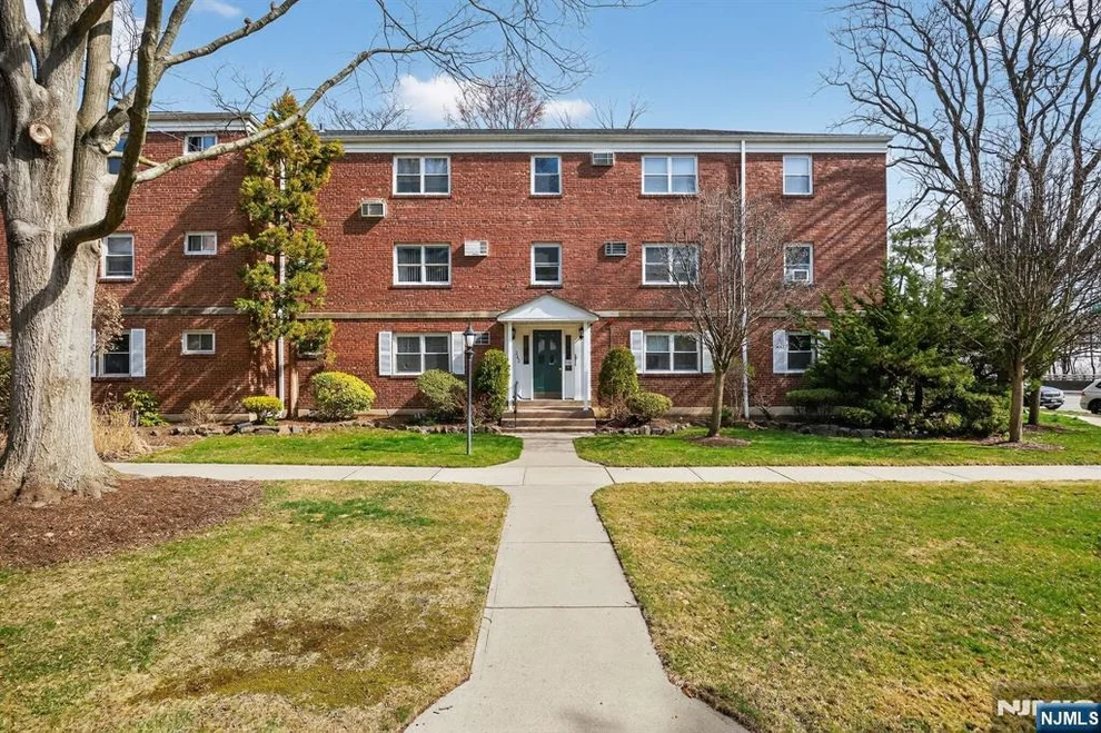 Unit for sale at 243 Johnson, Hackensack, NJ 07601