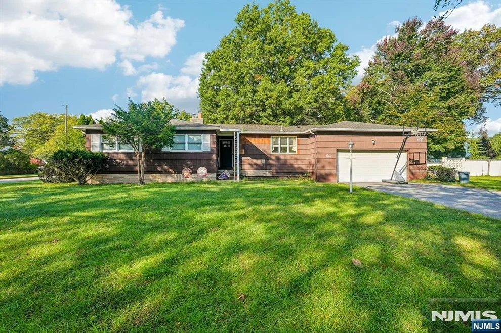 Unit for sale at 1 Raleigh, Wayne, NJ 07470