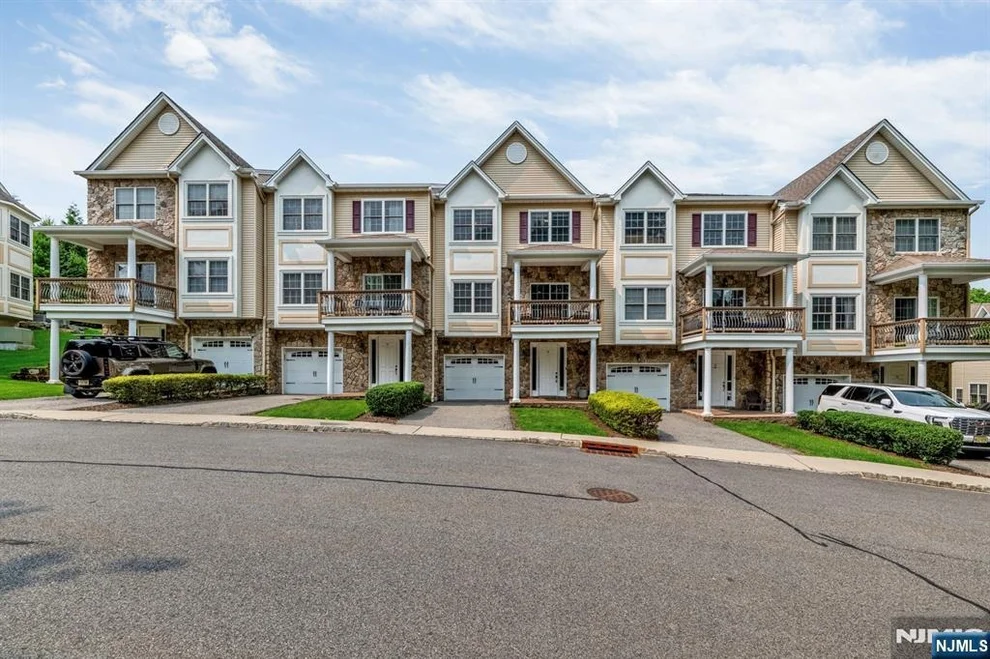 Unit for sale at 15 Halina, Butler Borough, NJ 07405