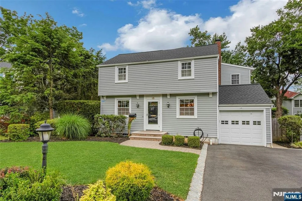 Unit for sale at 15 Colonial, Tenafly, NJ 07670