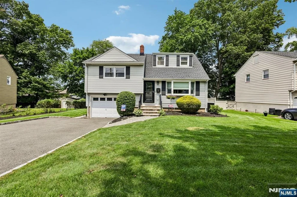 Unit for sale at 26 Westland, Verona, NJ 07044