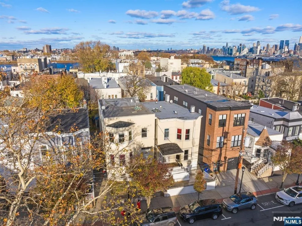 Unit for sale at 122 18th, Union City, NJ 07087
