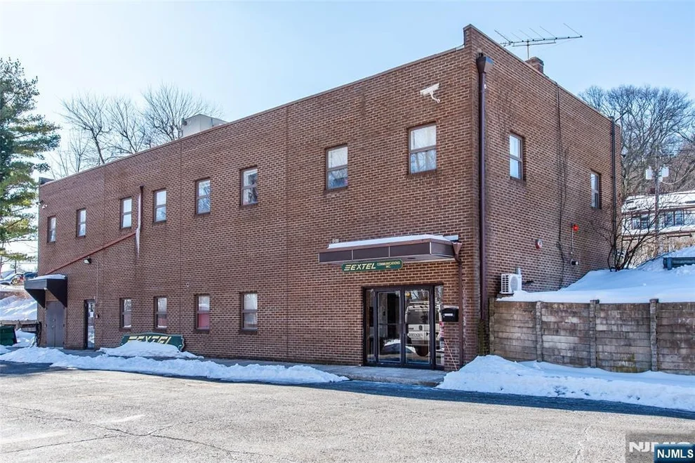 Unit for sale at 830 Belmont, North Haledon, NJ 07508