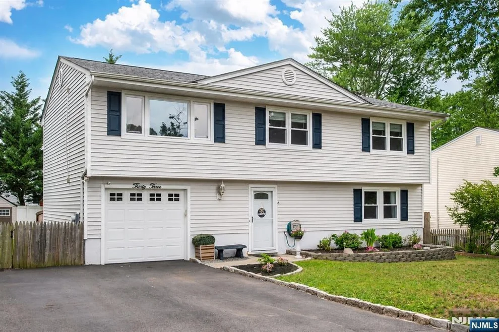 Unit for sale at 33 Van Buren, Westwood, NJ 07675