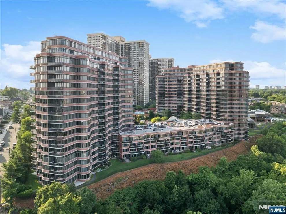 Unit for sale at 100 Carlyle, Cliffside Park, NJ 07010