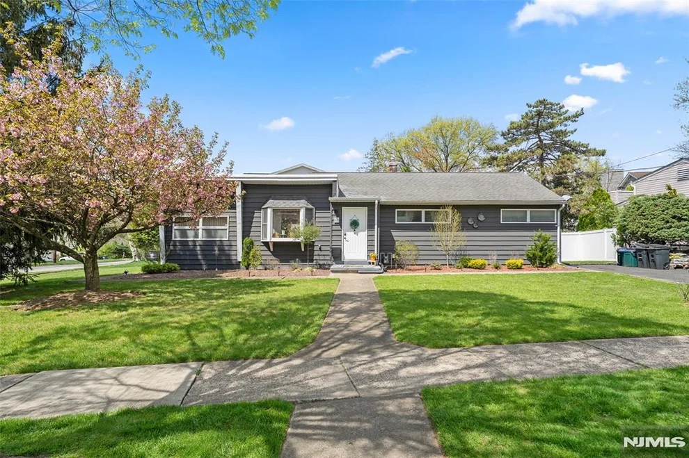 Unit for sale at 155 Zabriskie, River Edge, NJ 07661