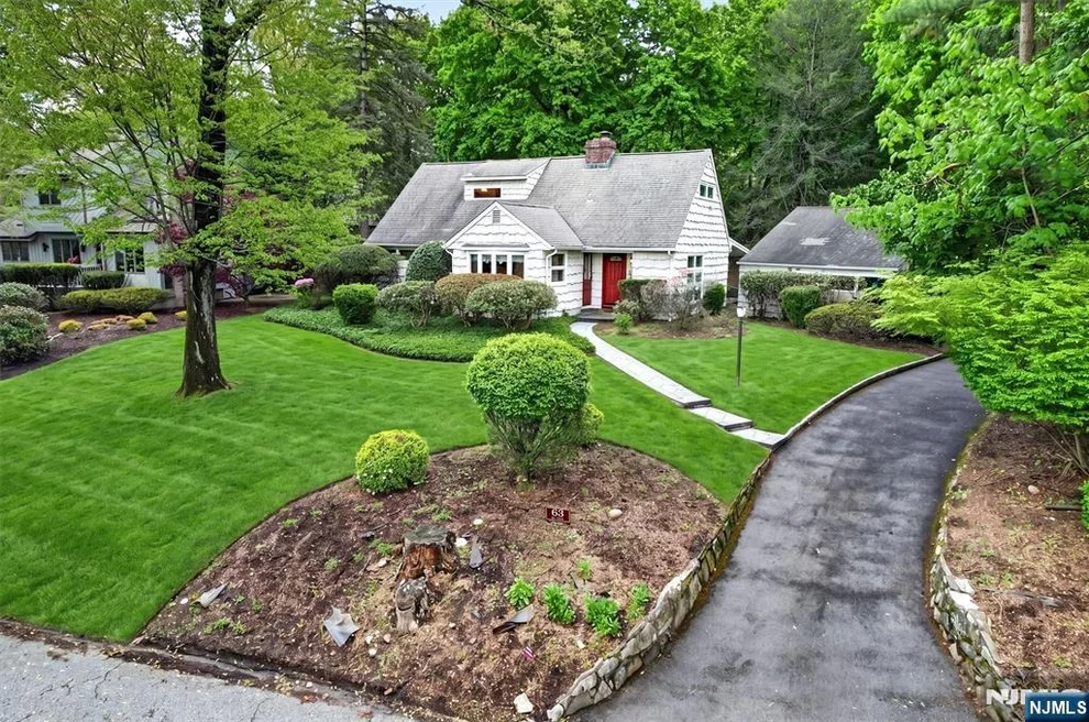 Unit for sale at 63 Alcott, Mahwah, NJ 07430