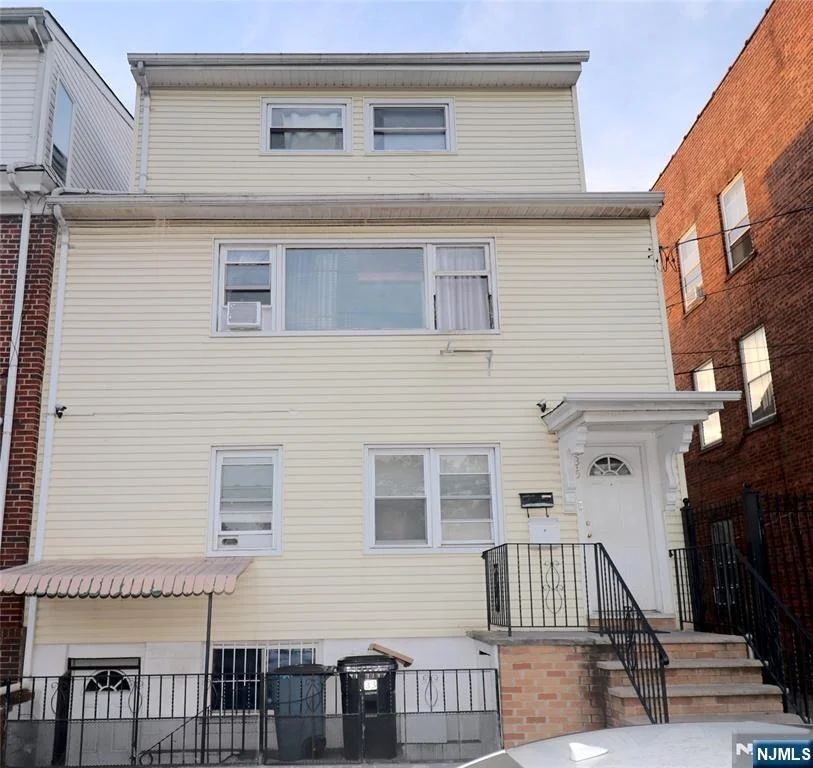 Unit for sale at 233-235 Adams, Newark, NJ 07105