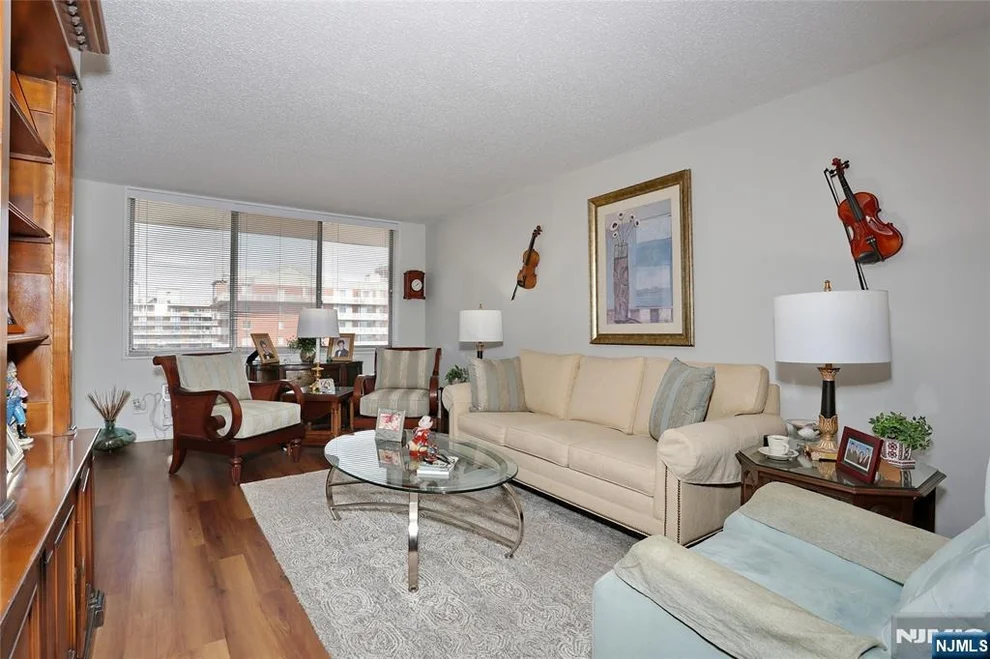 Unit for sale at 160 Overlook, Hackensack, NJ 07601