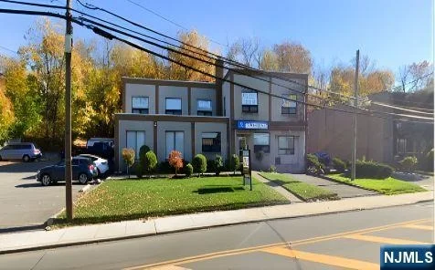 Unit for sale at 705 Grand, Ridgefield, NJ 07657