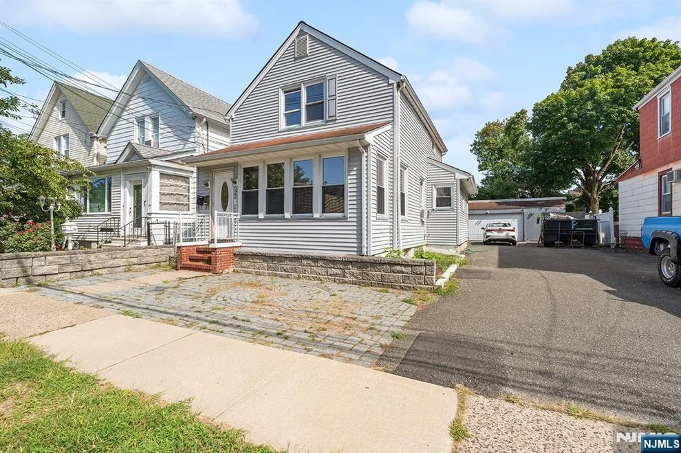 Unit for sale at 125 Passaic, Hawthorne, NJ 07506