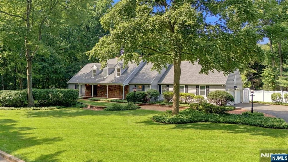 Unit for sale at 29 Hickory, Montvale, NJ 07645